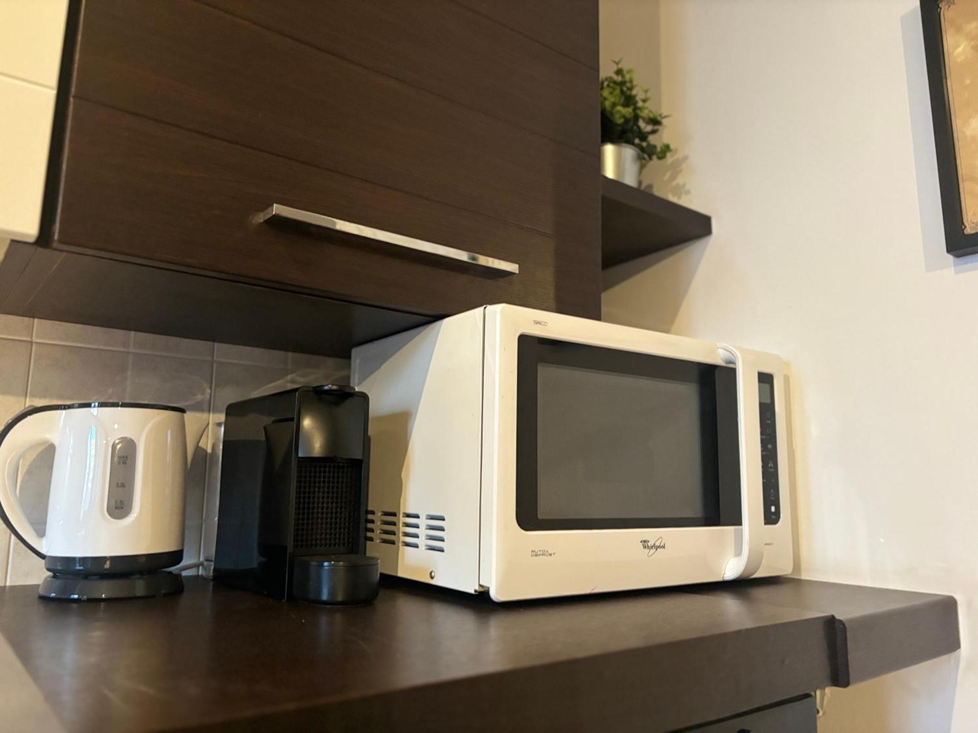 F&G Airport Stay Fiumicino Ngoại thất bức ảnh